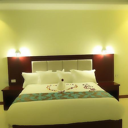 Winn Hotel - Бахр-Дар Экстерьер фото