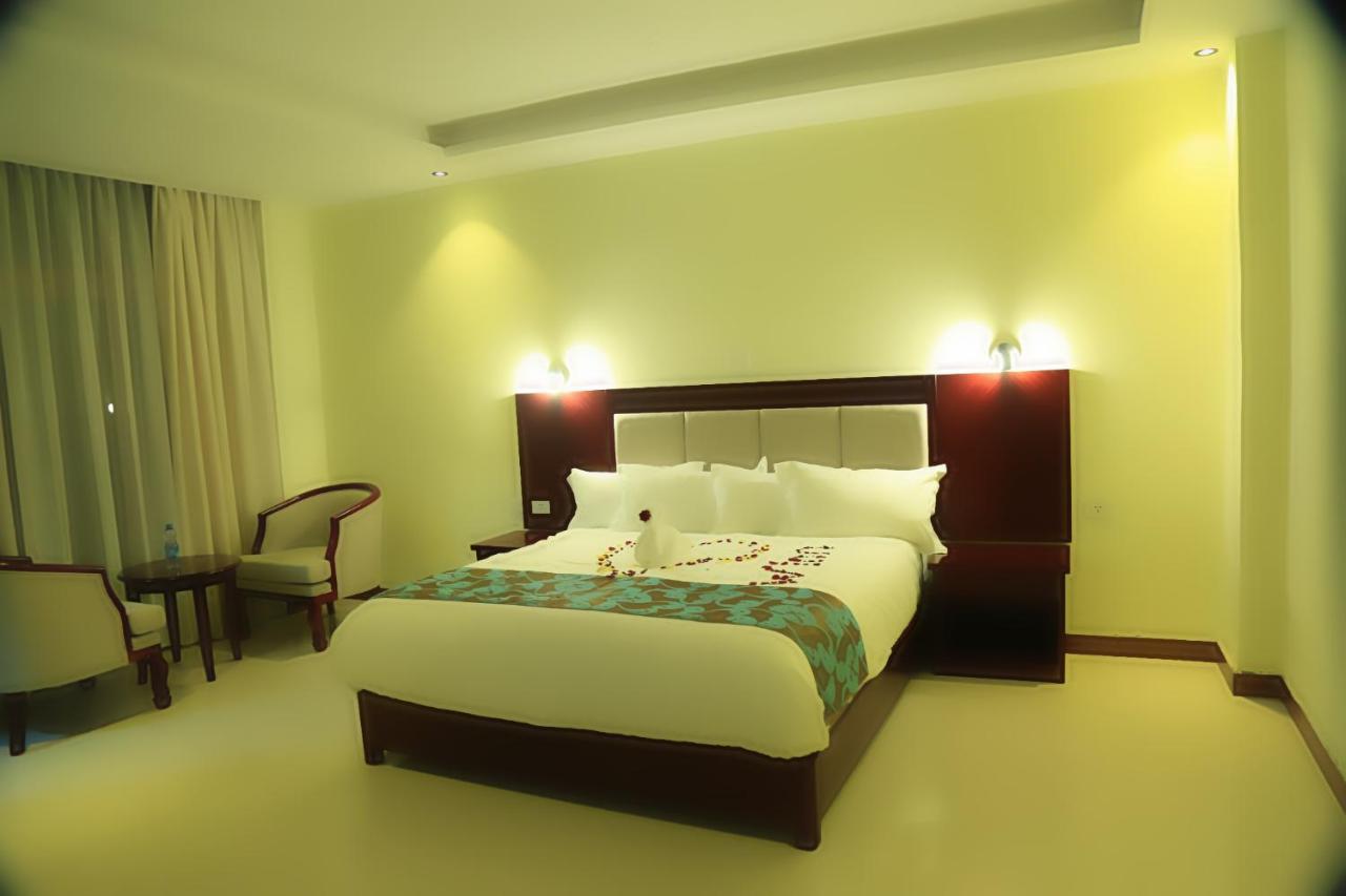 Winn Hotel - Бахр-Дар Экстерьер фото