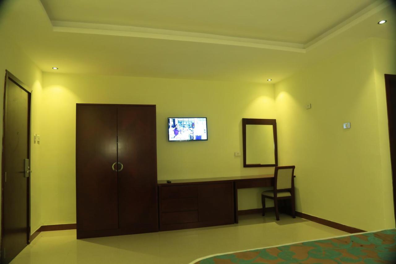 Winn Hotel - Бахр-Дар Экстерьер фото