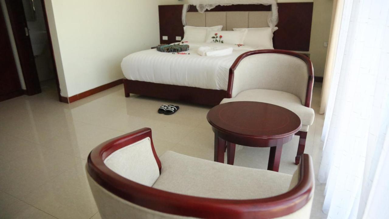 Winn Hotel - Бахр-Дар Экстерьер фото