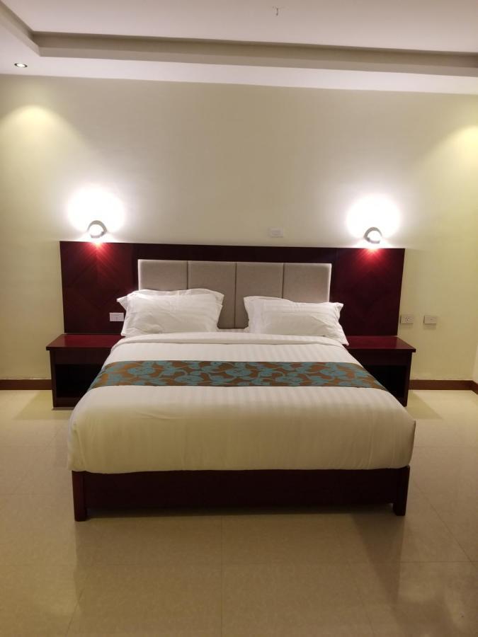 Winn Hotel - Бахр-Дар Экстерьер фото